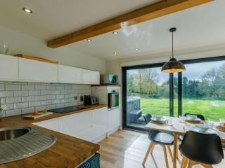 3 Bed in Whitnage 59633 - 6