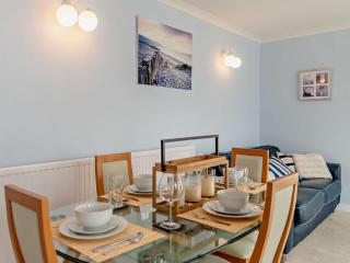 2 Bed in Swanage 82413 - 6