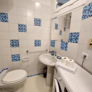 GuestHost - Sant'Ambrogio Modern Studio - 1