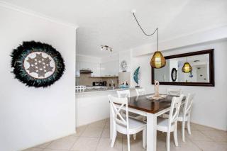 Rainbow Bay 3 Bed Ocean Views, SPA on Roof Terrace - Gold Coast - 4