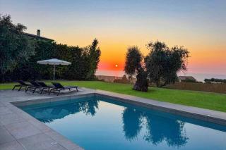 Villa Cypressa by Villa Plus - 9