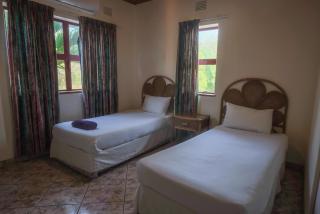 King's Palace Self Catering Apartments - 2