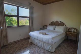 King's Palace Self Catering Apartments - St Lucia - 1
