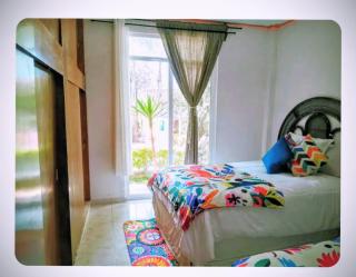 Villa with garden jacuzzi trampoline - 3