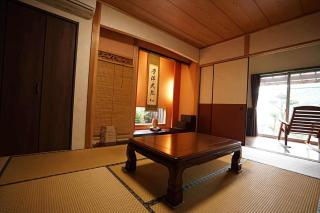 おこさま連れ限定一棟貸し的場邸 - 9