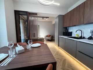 YIN 22nd Floor Panoramic View & King Bed, Parking - 8