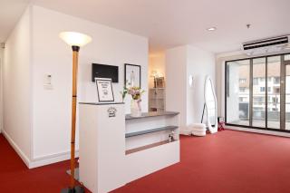 Stylish Twin BR w Ensuite Bath & Relaxing Tub BTB7 - 2