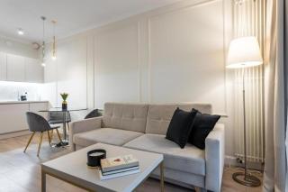 Urban Chic- Mennica Residence - Warsaw Center - For 15 Guests - 3