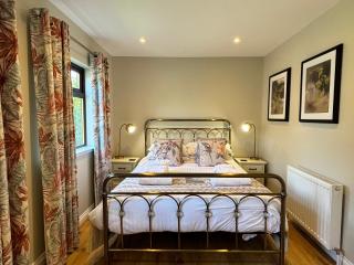 Bluebell Lodge 5 with Hot Tub - 9