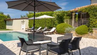 Rustic villa Inga with pool and grill in Buje - Kaštel - 3