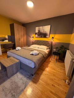 NAR Royalton Apartment #76 - 3