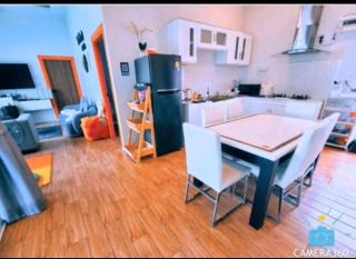 The time pool villa - 2