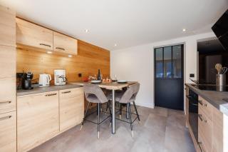 Au Chalet Le Péry, vue sur le Mont de Grange - 4