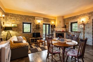 Taenarioum Antico - Mani Stone Tower with Sea View - 2