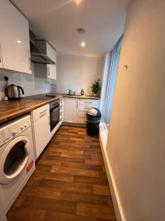 St Mary Street Apartment-Central with Castle View - 2