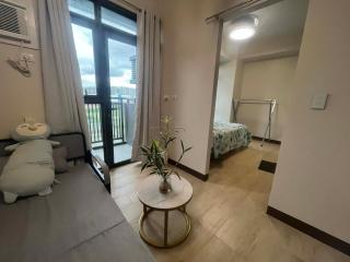 Gentry Manor Family Room 2 Beds Near Okada MOA NAIA 8E - 8