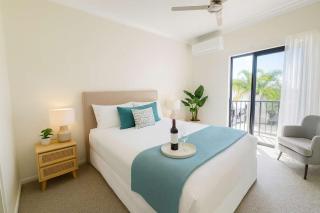 Breakwater Marina Apartment with Pool & Parking in Townsville - 6