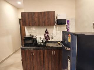 Ivy Good Vibes 302 C-Wing Oshiwara Mumbai - 1