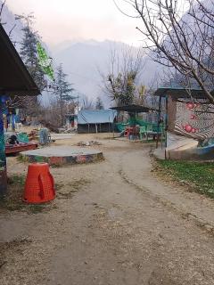 Apple garden cafe and stay - 5