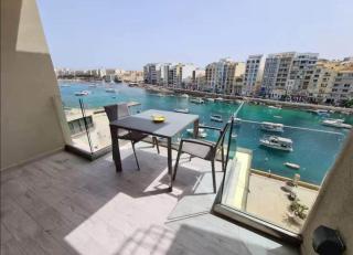Spinola Seaview Apartment - 3