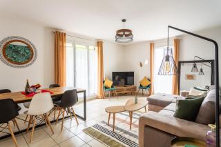 Happy Stay 5 minutes to Disney - Free Wifi - Parking & Garden - 5