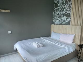 Jesselton Quay Sunrise Haven 2 Bedroom - 4