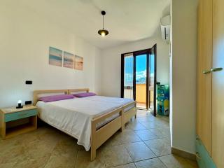 Charming Village Apartments - 6