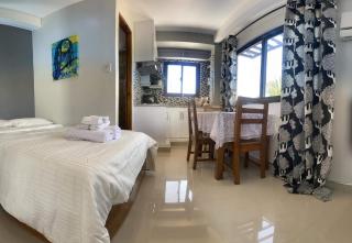 Zulueta Holiday Homes - Bateng - 9