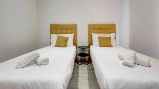 Shanti - a Luxury 3BR House with Rooftop Terrace - 8