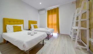 Shanti - a Luxury 3BR House with Rooftop Terrace - 1