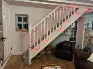 Wisteria Cottage an authentic and enchanting 2 bedroom cottage experience - 8