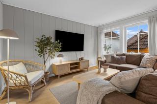 Large Historic Apartment in the best part of Bergen - 0