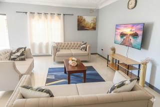 PreshyPride Guest House - 0