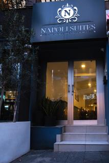 Napoli Suites Studios Aparthotel - 8