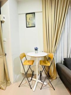 Homestay Golden Hills Apartment Penthouse - 5