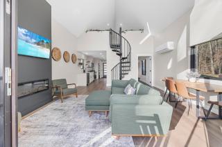 Waterfront Cabin with Hot Tub, Fire Pit, Sauna near French Lick, IN - 3