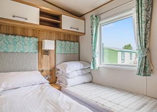 Parc Farm Holiday Park - 2