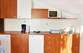 Apartment with terrace and garden access - 2