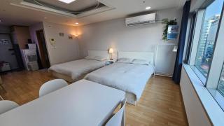 Hongdae Cleanhouse - 3