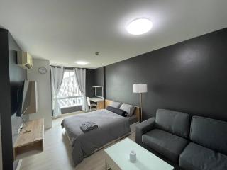 studio123 at Changwattana - 6