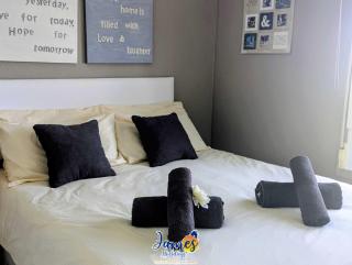 Sunny 2 Bedroom Apartment with Rooftop Solarium and Golf Views VM84 - 9