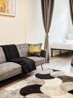 Spacious City Centre Apartment for Up to 5 - Leicester - 7