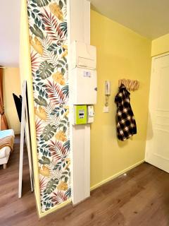 la bonbonnière Jaune - Caen - 6