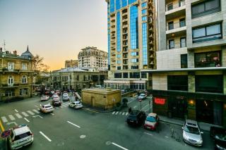 Complex apartments by Nizami street - Bakoe - 0