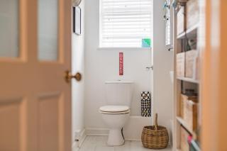 Christmas House by Keepers Cottages - 9