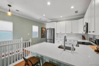 Hillcrest Haven by StayLage - Tower Grove - 6