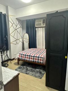 2 Bedroom Apartment with MRT LRT Access in Cubao - 2