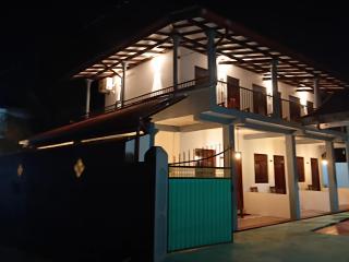 Mirissa Golden Resort - 9