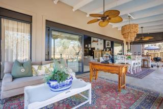 Bushveld Villa w Pool, Firepit & Outdoor Living - 8