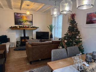 Family Cottage in Llandudno with Parking - Llandudno - 0